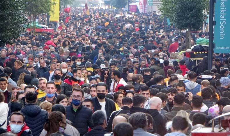 Koronavirüsten 2 haftada 73 kişi hayatını kaybetti