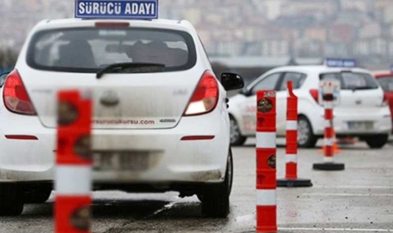 Ehliyet alacaklara yeni yıl öncesi uyarı!