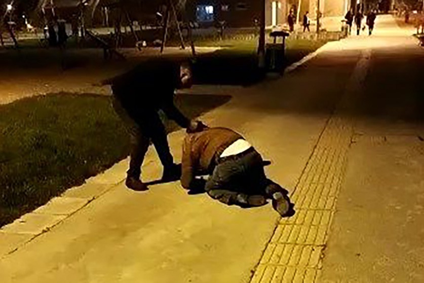Arnavutköy'de taciz iddiasına parkta dövüldü