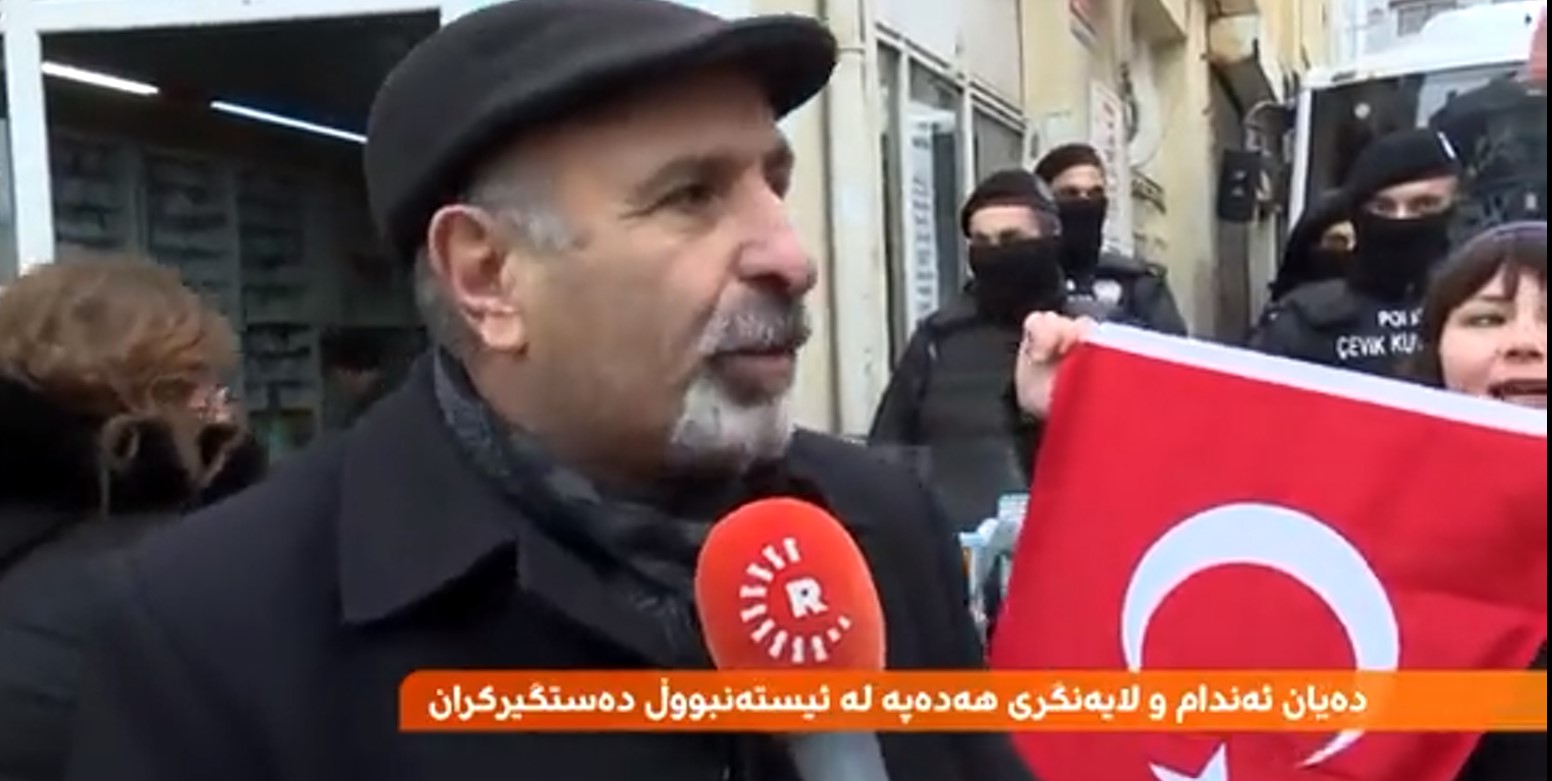Zafer Partili gençler teröristlerin yayınını bastı