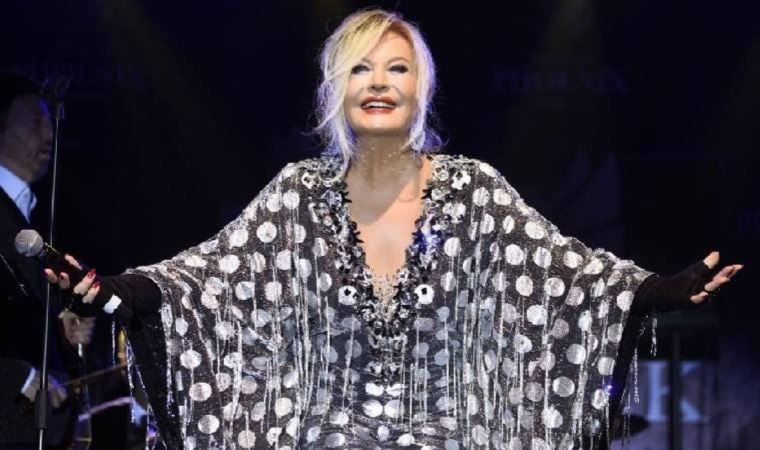 Emel Sayın’dan kötü haber