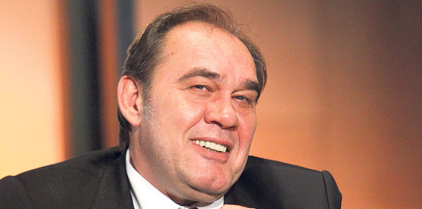 Demirören kredisi 895 milyon dolara ulaştı!