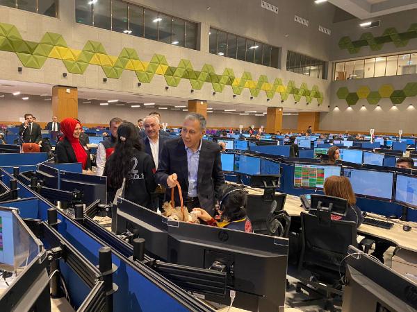 İstanbul Valisi Ali Yerlikaya ve İçişleri Bakan Yardımcısı Mehmet Ersoy İstanbul'da önlemleri açıkladı