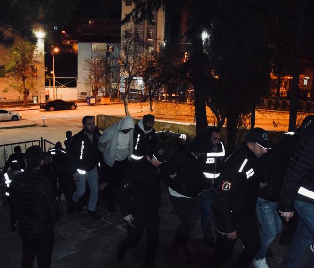 Dolandırıcılık operasyonunda 26 gözaltı kararı