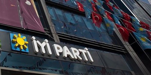 FETÖ'cü hakimin İYİ Parti'de ne işi var?