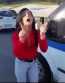 Ambulans şoförünü bıçaklayıp basın mensuplarına saldırdı!