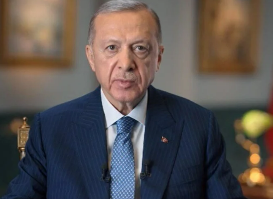 Erdoğan'dan başörtüsü açıklaması: 'Milletin hakimiyetine gitmekten çekinmeyiz!'