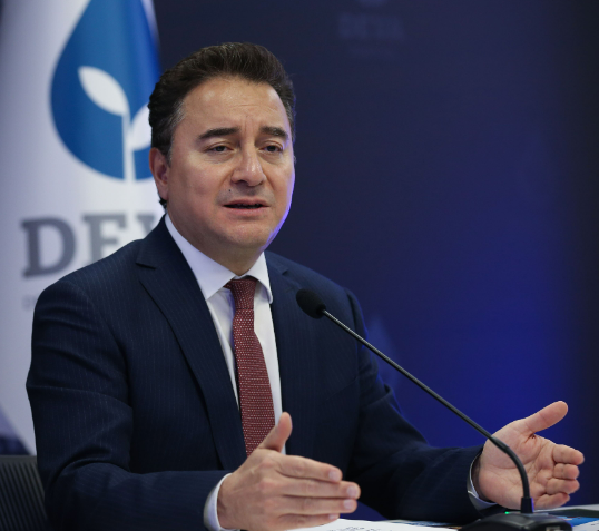 Ali Babacan anayasanın 'Türk' ifadesine savaş açtı!
