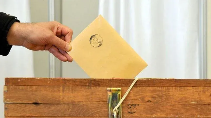 2023'ün ilk anketinden çıkan 'çarpıcı sonuçlar': İki ittifak arası kaç puan?