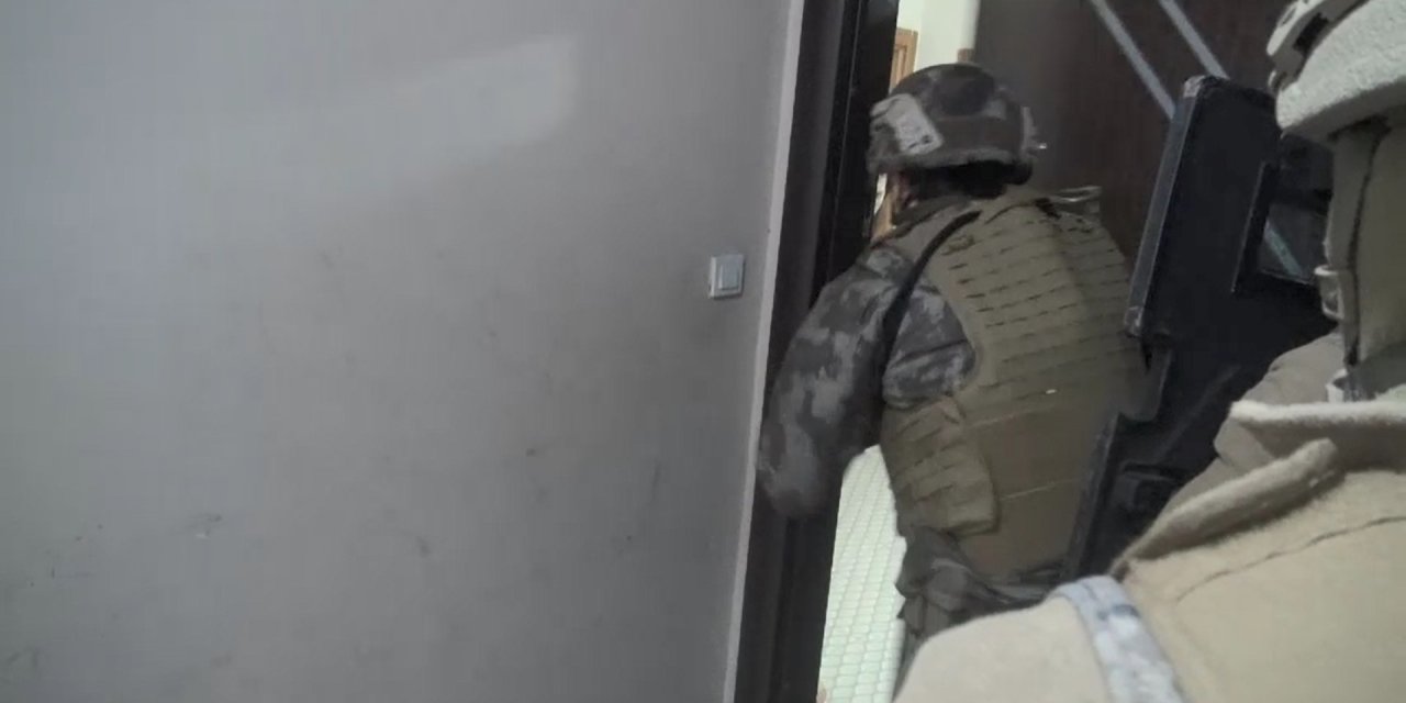 İstabul'da terör operasyonu: Yabancı uyruklu 2 kişi gözaltına alındı