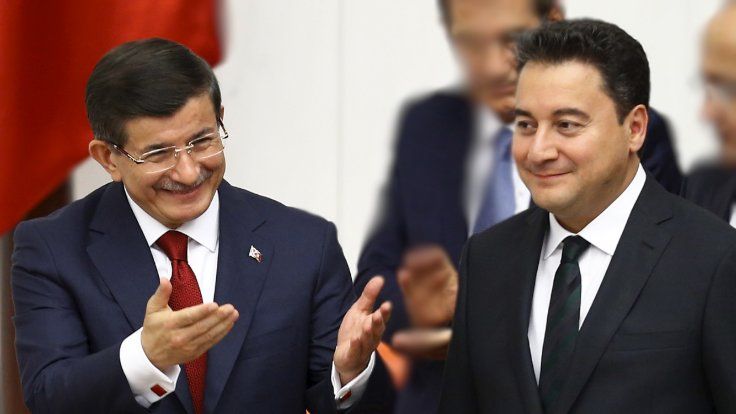 Ali Babacan ‘Türklük’e kafayı taktı, Ahmet Davutoğlu da onun yolunda!