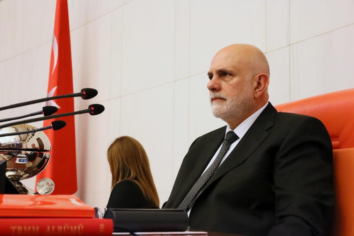AKP'li vekil seçim tarihini verdi