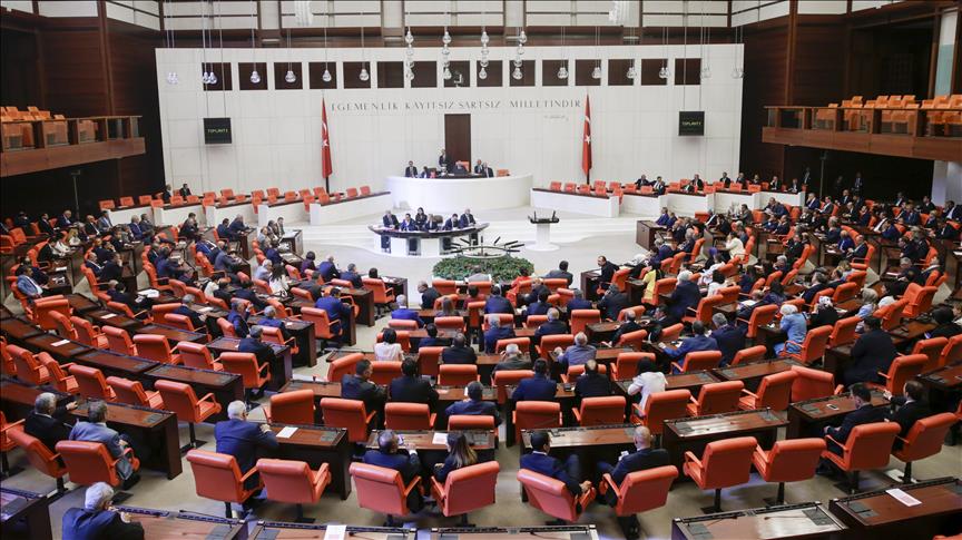 Memurun ve emeklinin gözü kulağı meclisten çıkacak o kararda