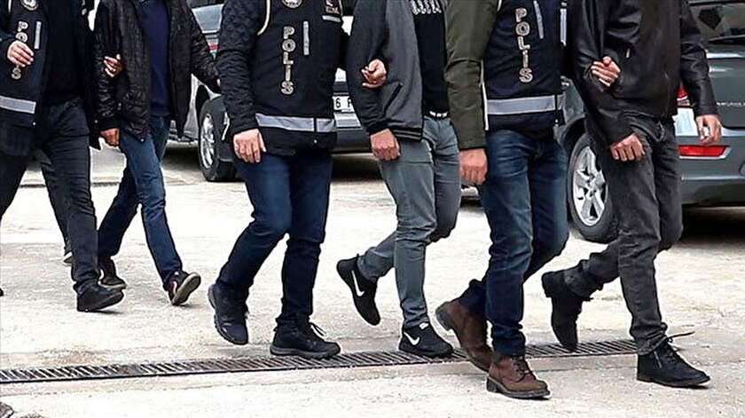 FETÖ operasyonu: 16 gözaltı