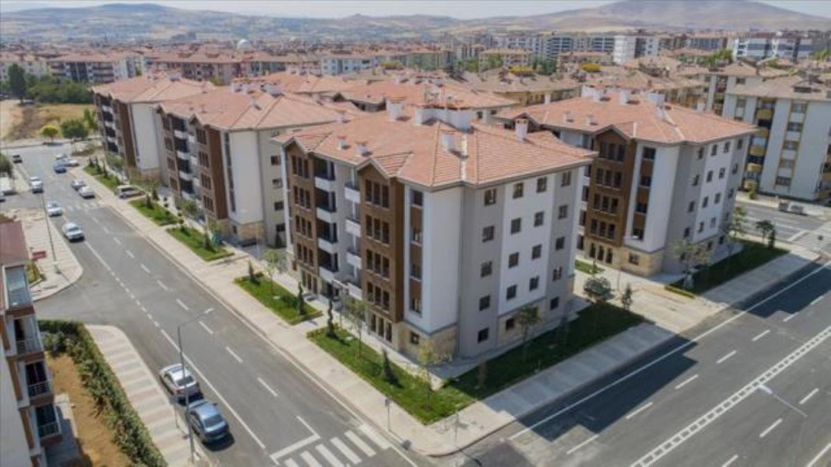 Adana'da TOKİ kura çekilişi başladı