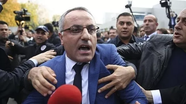 Akit'ten kovulan Mehmet Özmen 'kirli çamaşırlar'ı ortaya döküyor!