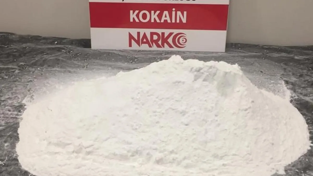 Boş tırda kilolarca uyuşturucu ele geçirildi