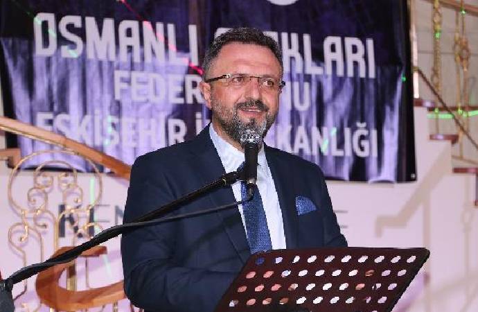 2023 seçimlerine 200 bin kişilik troll ordusu ile hazırlanıyorlar!