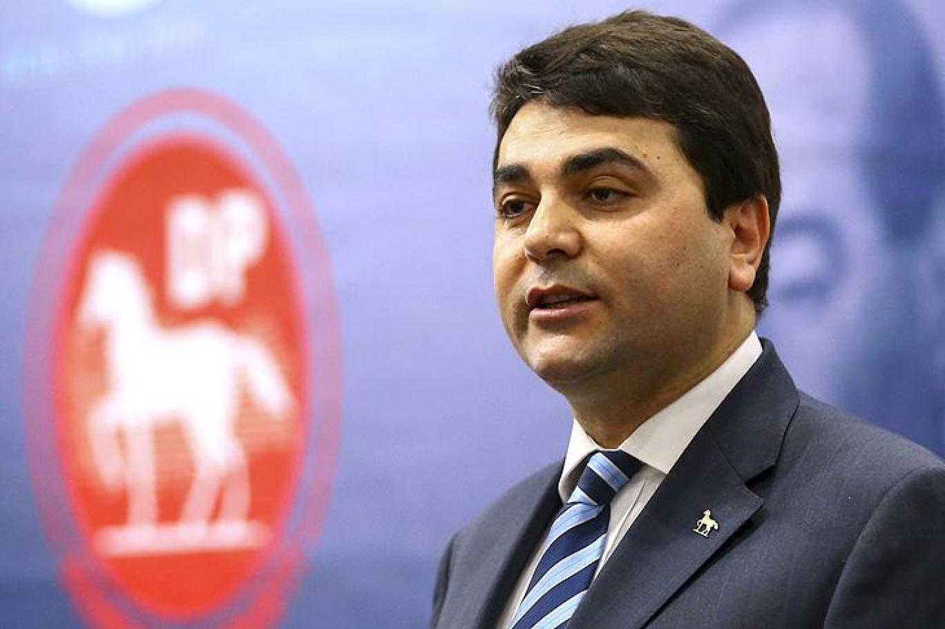 Gültekin Uysal:Buradayız,aynı yerdeyiz,bekleriz!