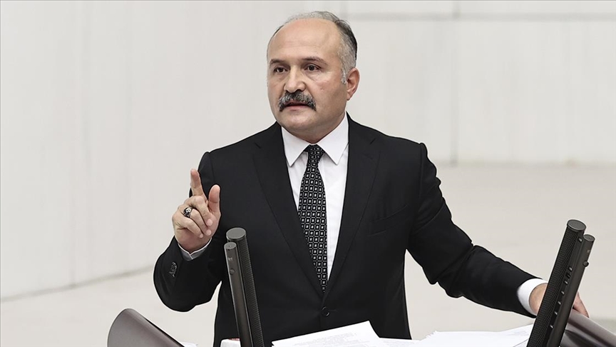 İYİ Partili Erhan Usta, diğer kıyafetlerle igili de güvence istedi