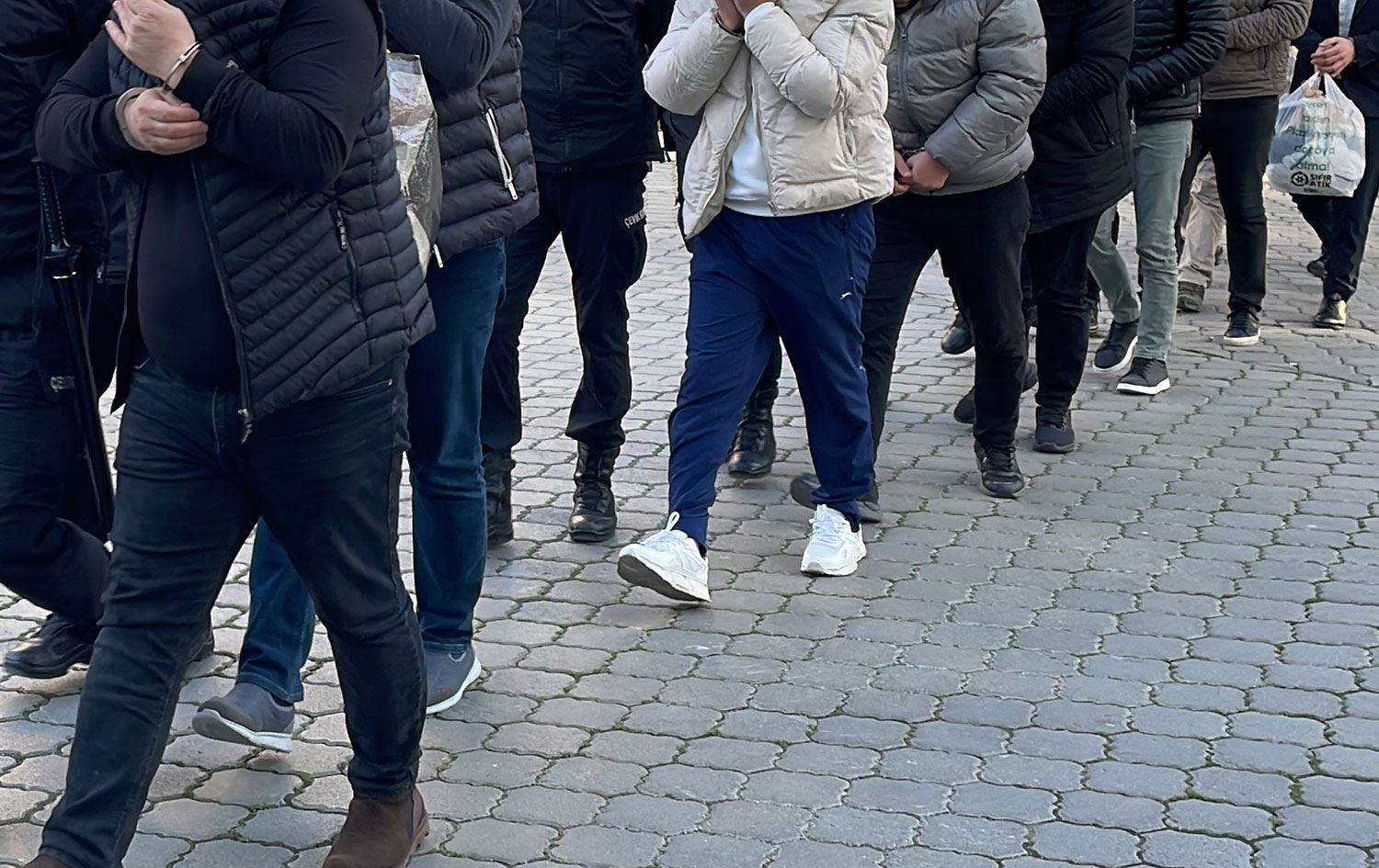 Diyarbakır'da operasyon: 24 tutuklama