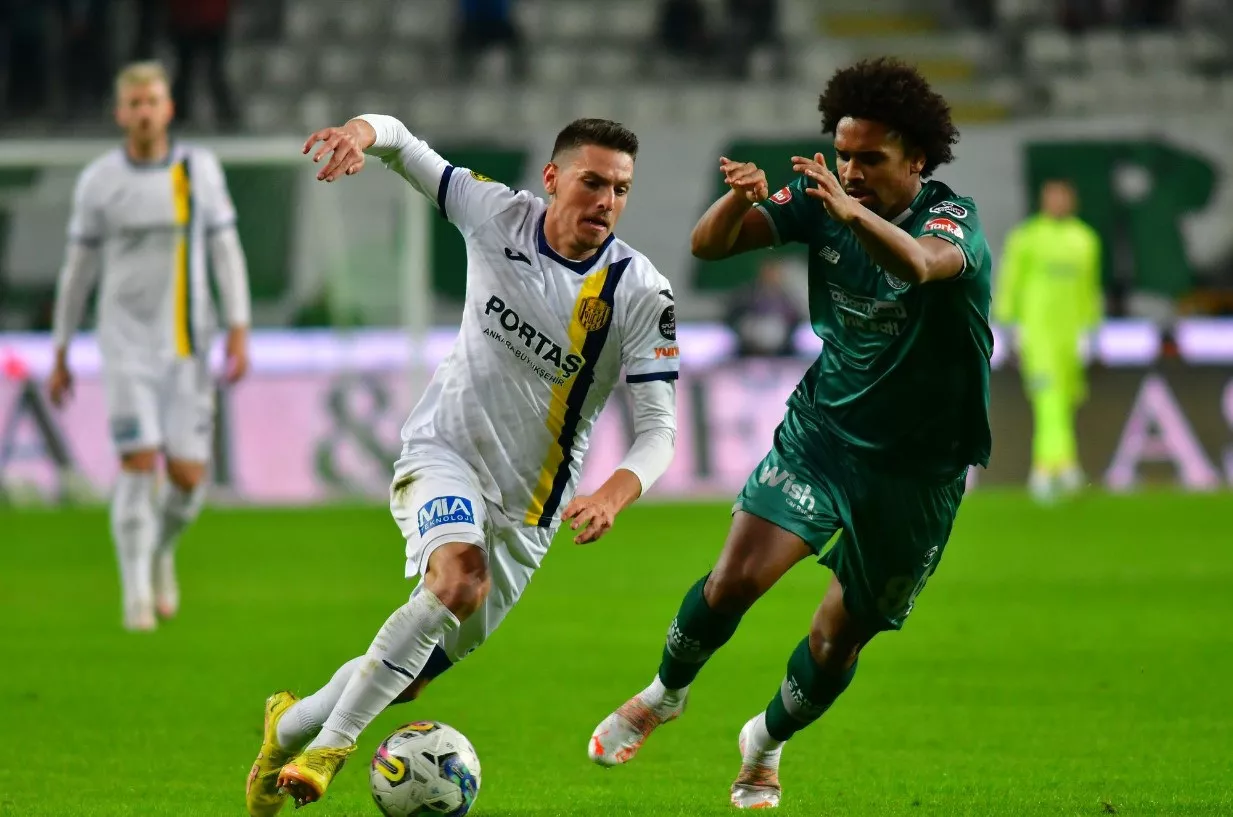 Konya'da sevinen Ankaragücü oldu