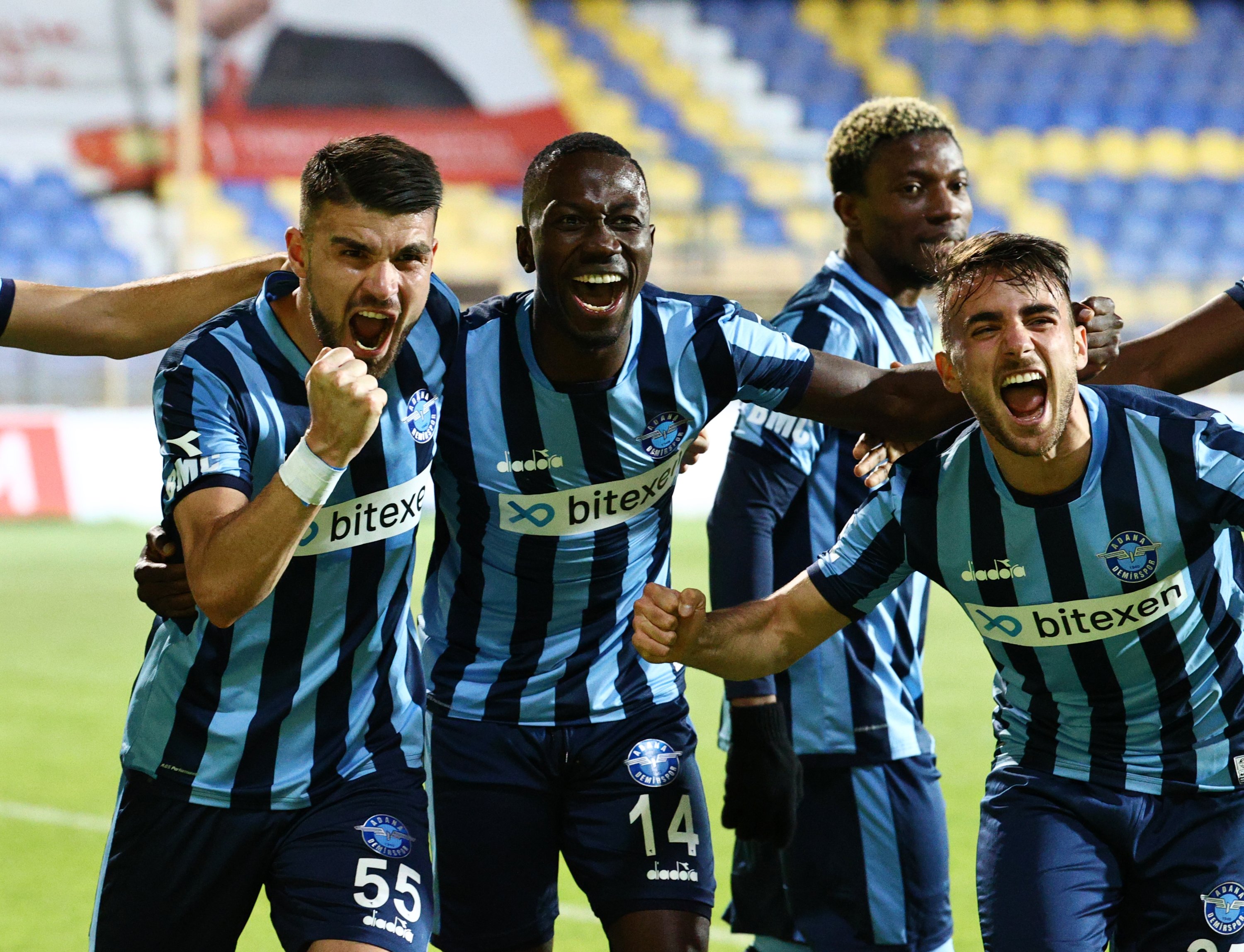 Dünyaca ünlü yıldız Adana Demirspor'a yakın