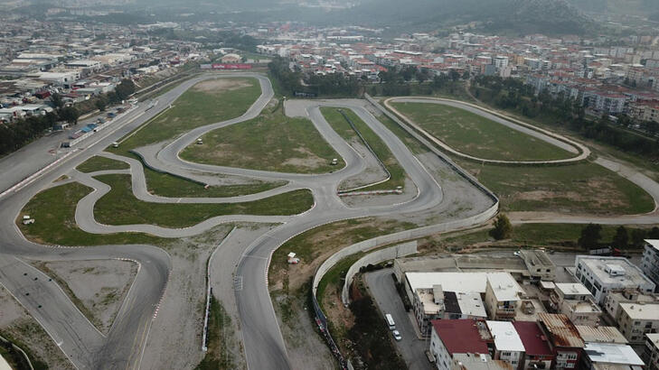 İzmir Pınarbaşı yarış pisti açılıyor!