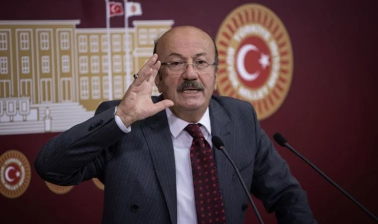 CHP Milletvekili Mehmet Bekaroğlu, Atatürk dönemine “tek parti faşizmi” dedi