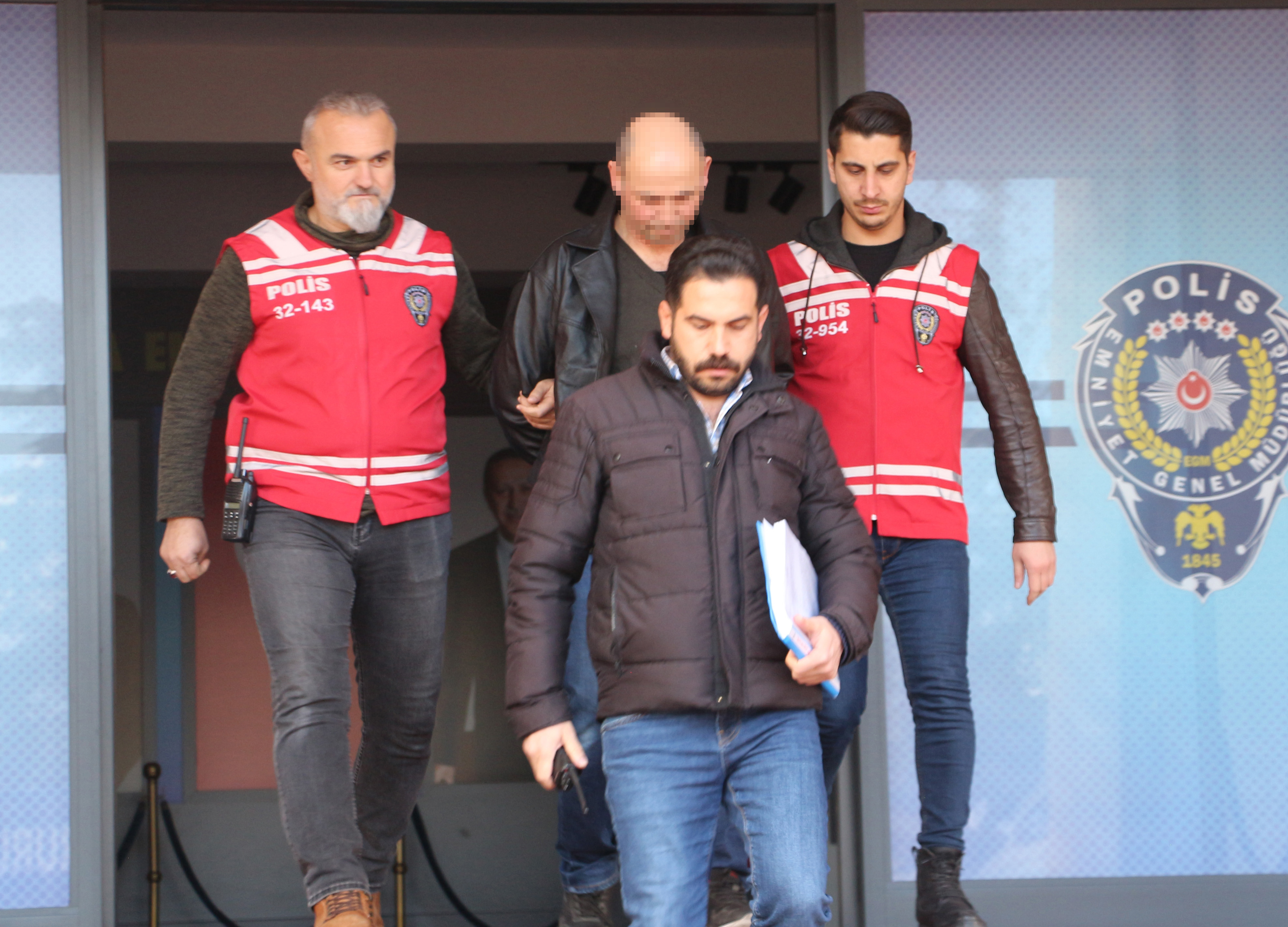 Katilin soğukkanlılığı kan dondurdu: Cinayet işleyip bakın ne yapmış