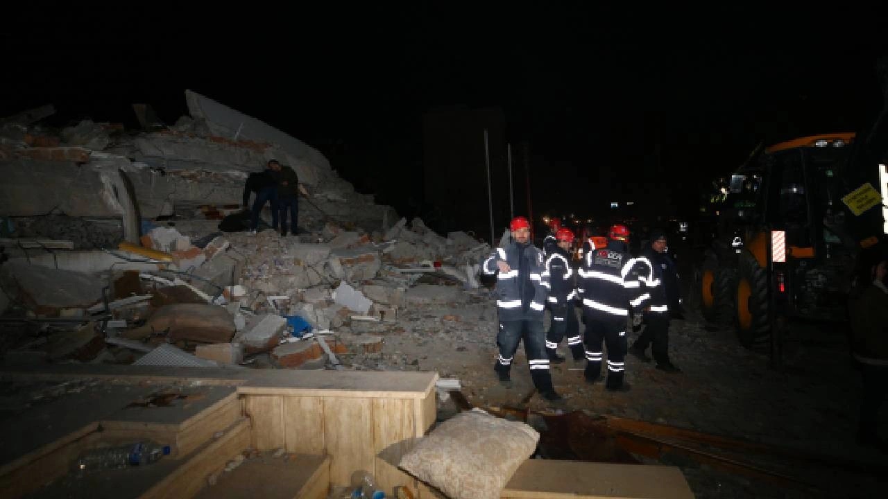 Deprem bölgesindeki kentlerde bu gece hava nasıl olacak?
