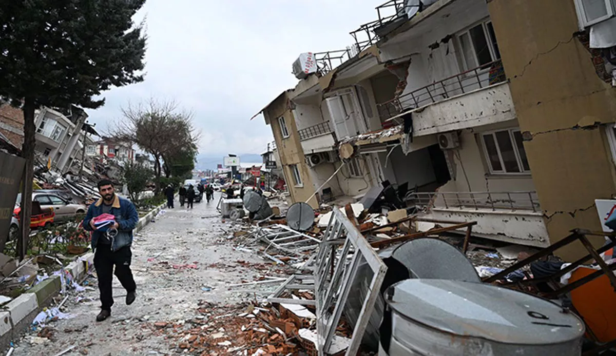 Şok iddia: Depremden 10 saat sonra sınırdan geçip 13 14 yaşında çocuklara tecavüz ettiler!