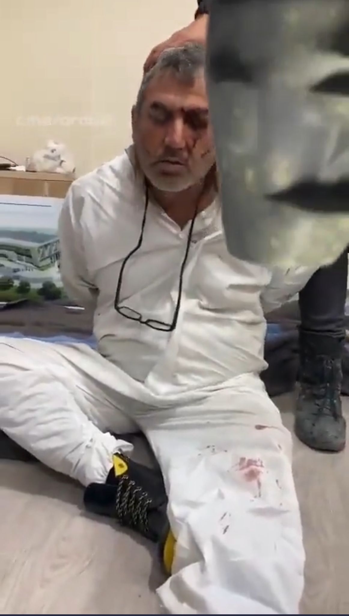 Yardım TIR'larındaki malzemeleri çalan şerefsizin son durumu!