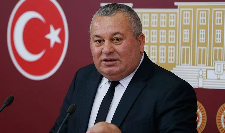Cemal Enginyurt'tan Berna Laçin'e özür