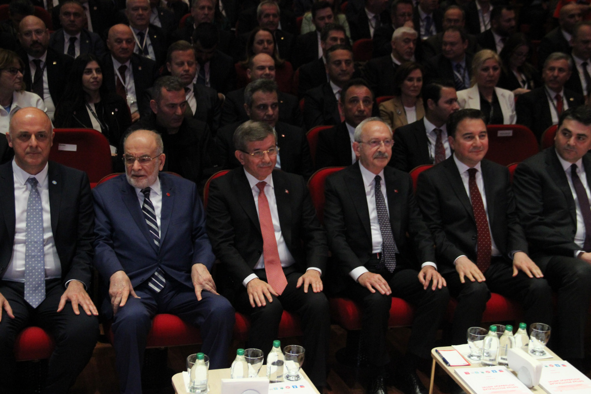 İzmir'de Millet İttifakı Genel Başkanlar Buluşması