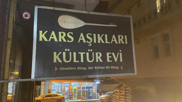 Kars'ta iftar sonrası sahura kadar Aşıklar Şenliği
