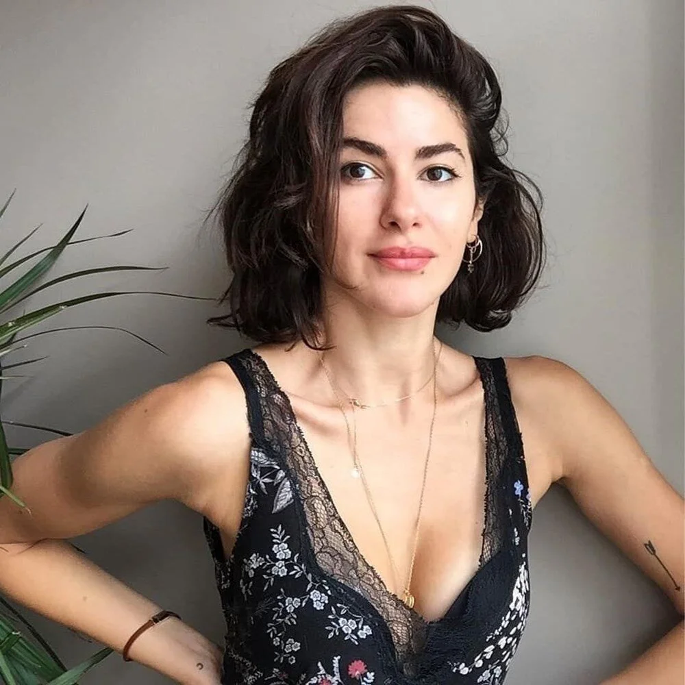 Nesrin Cavadzade kaza yaptı