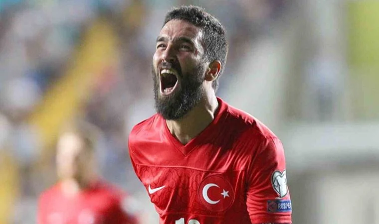 Arda Turan’a milli maç öncesi ödül!