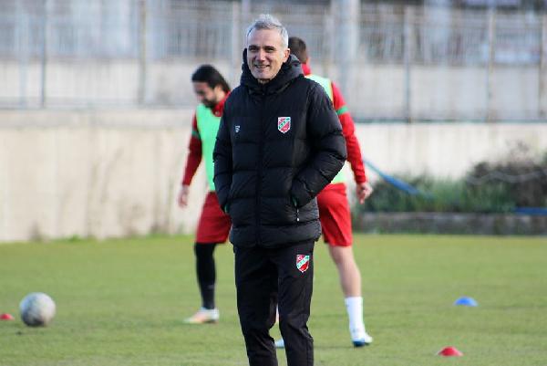 Karşıyaka beyaz sayfa açacak