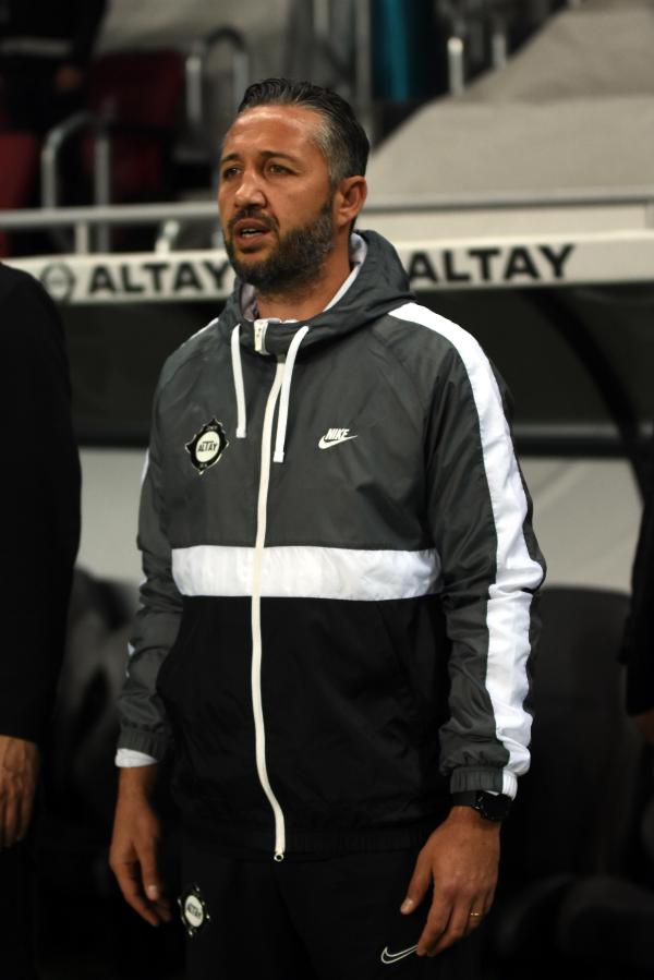 Altay’da Tuna Üzümcü güven verdi