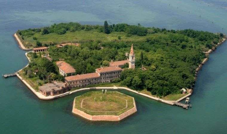Dünyanın en büyük hayalet adası: Poveglia