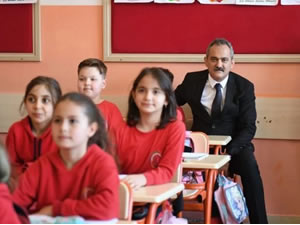 Sınıf mevcuduna “bakan ayarı”