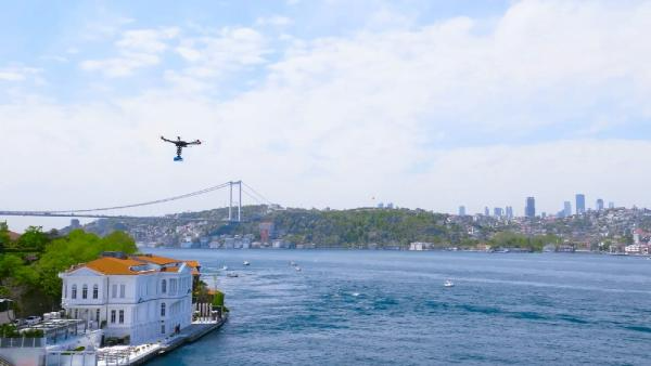 Türkiye’nin ilk kıtalar arası drone ile kargo teslimatı gerçekleştirildi