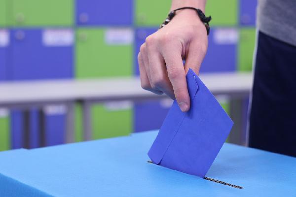 Yurt dışında şu ana kadar kaç seçmen oy kullandı (9.05.2023)