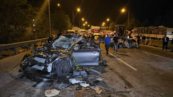 Adana'da Katliam Gibi  Kaza:7 Ölü 7 Yaralı
