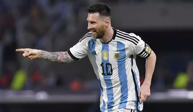 Efsane futbolcu Messi Türkiye’ye geliyor