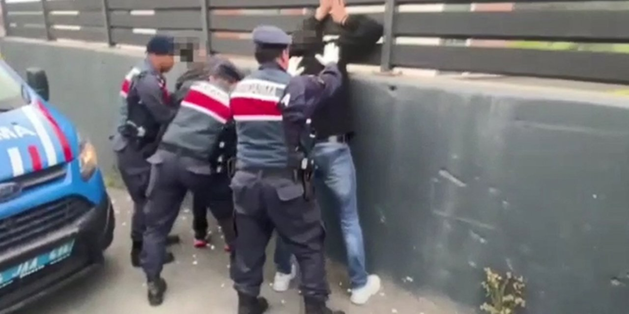 Jandarmadan uyuşturucu operasyonunda 3 gözaltı