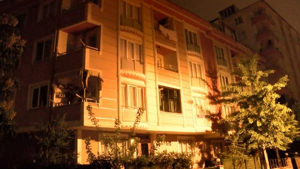 5 Yaşındaki Çocuk Balkondan Düşerek Öldü