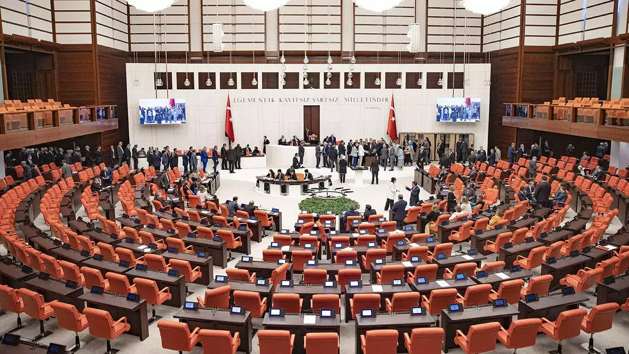 Vekillerinin  yemin edeceği tarih belli oldu