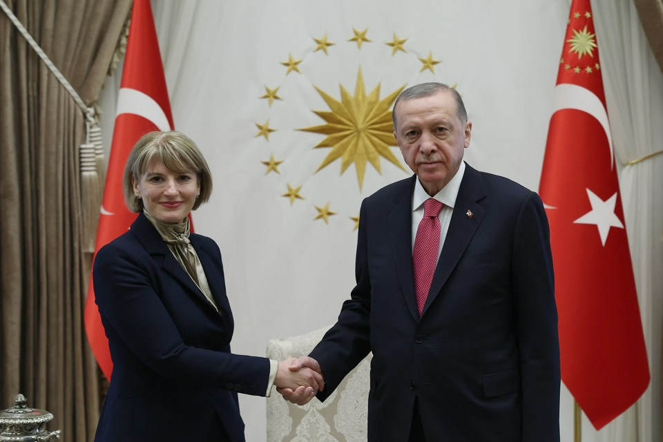 Birleşik Krallık'ın Türkiye'deki ilk kadın büyükelçisi